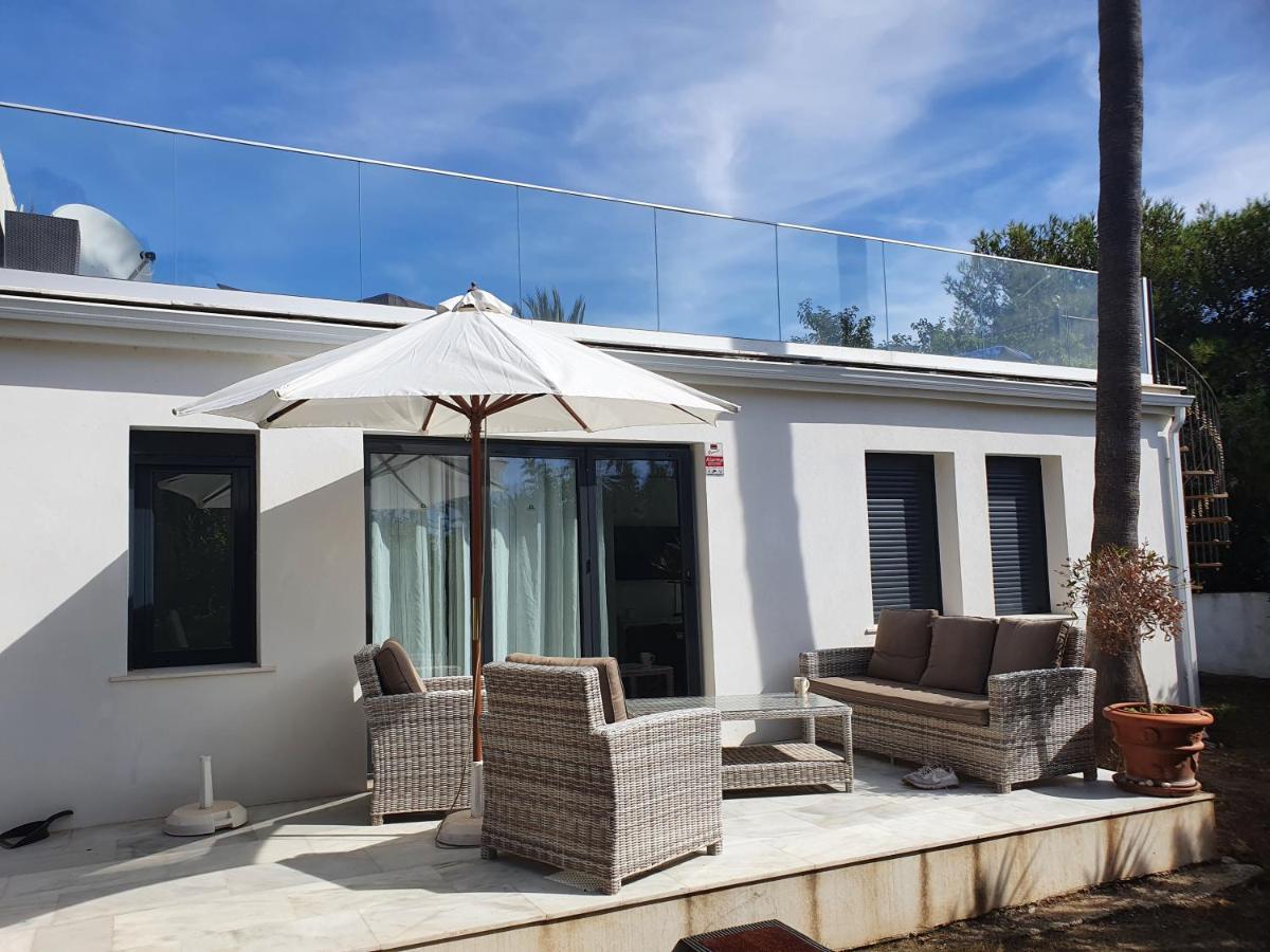 Villa Sea Breeze Марбелья Экстерьер фото